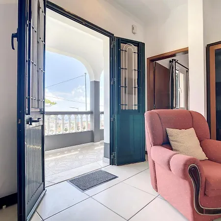 Avelino By Atlantic *