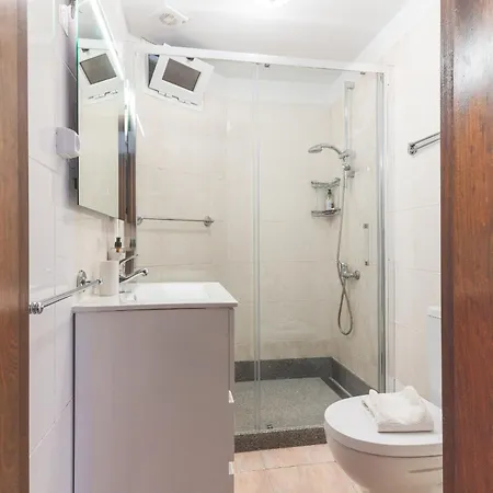 Avelino By Atlantic Машику