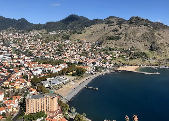 Avelino By Atlantic *